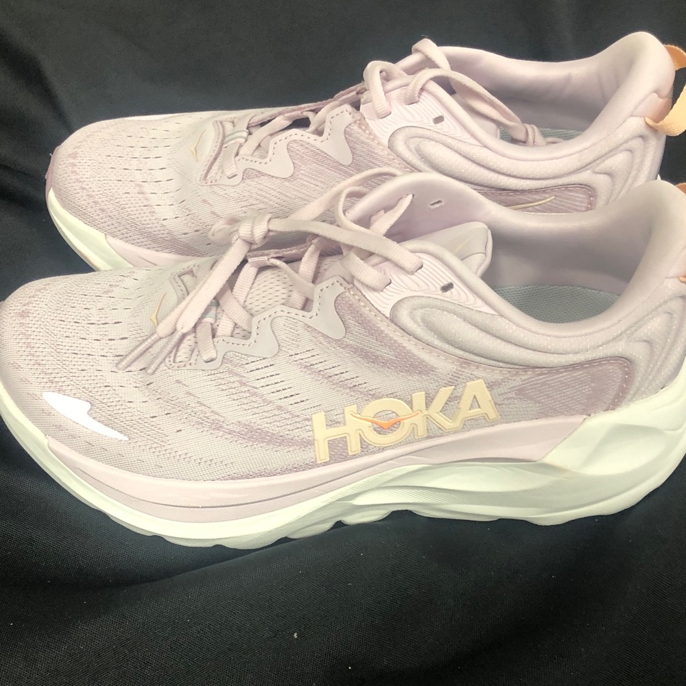 Women's Hoka Gaviota 6 Running Shoes Sz 8.5B new
